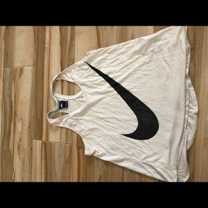nike athletic tank top